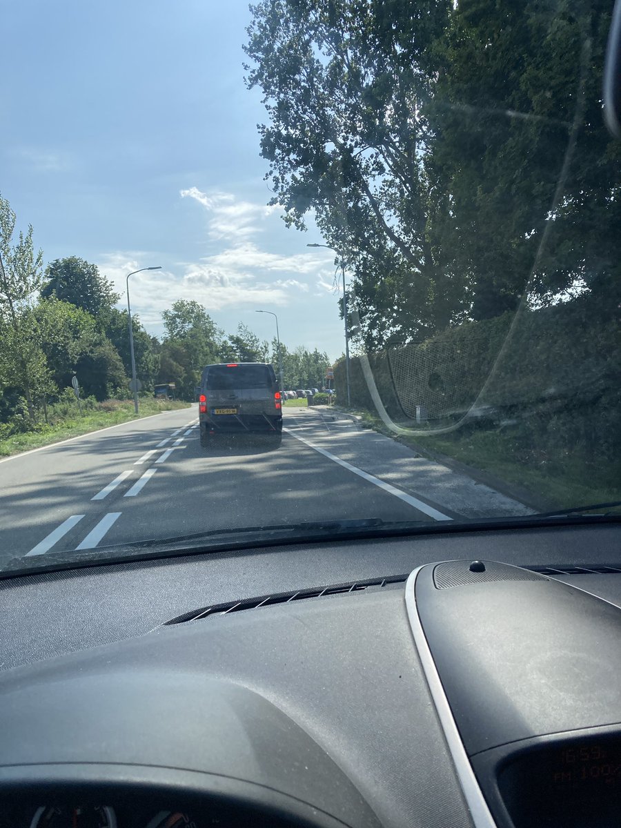 angelikejoanne's tweet image. Drama om thuis te komen. #file #NAVOtop #a44dicht