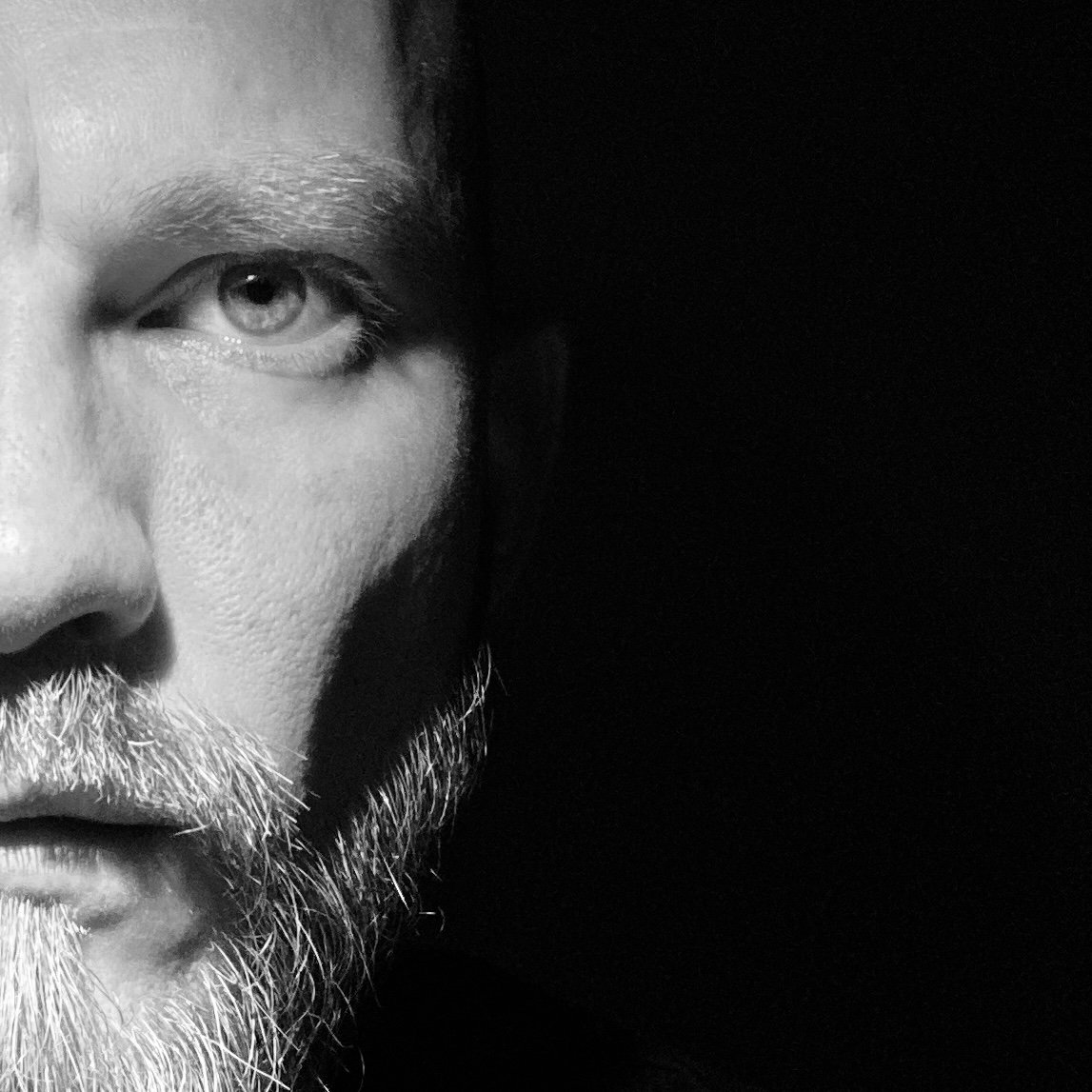 Aldora Britain Records (@theabrecords) on Twitter photo Issue 336 of the AB Records e-zine is available now!
Bit.ly/aldorabritainr…
ABR’s top pick interviews with <a href="/DrFabola/">Dr Fabola</a>, Gibyl, and Guillaume Tiger (<a href="/bitumeprods/">Bitume</a>)!
Live spotlight <a href="/TheBluetones/">The Bluetones</a> <a href="/TheLooseCut/">The Loose Cut</a> <a href="/hmvempire/">hmv Coventry Empire 🎸🎹🎤🎶❤️</a>!
The top 10 most influential records of the 1970s!
#AB336 Issue 336 of the AB Records e-zine is available now!
Bit.ly/aldorabritainr…
ABR’s top pick interviews with <a href="/DrFabola/">Dr Fabola</a>, Gibyl, and Guillaume Tiger (<a href="/bitumeprods/">Bitume</a>)!
Live spotlight <a href="/TheBluetones/">The Bluetones</a> <a href="/TheLooseCut/">The Loose Cut</a> <a href="/hmvempire/">hmv Coventry Empire 🎸🎹🎤🎶❤️</a>!
The top 10 most influential records of the 1970s!
#AB336