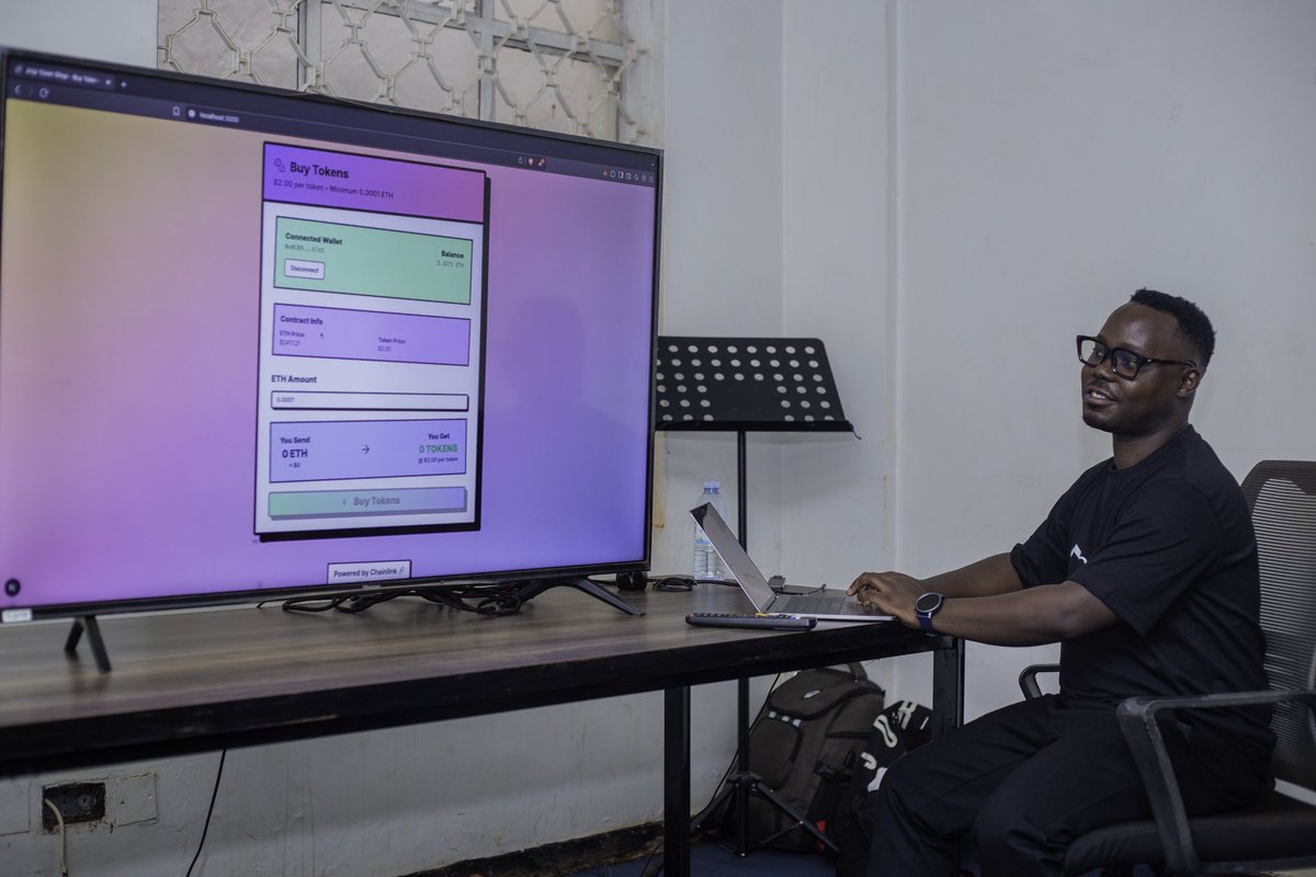 Code__bruh's tweet image. I had an incredible Saturday in Jinja teaching smart contract development with @chainlink! 🚀
Guided developers through:
✅ Building smart contracts .
✅ Integrating @chainlink data feeds.
✅ Deploying DApps .
Amazing to see developers getting hands-on with Web3 technology.