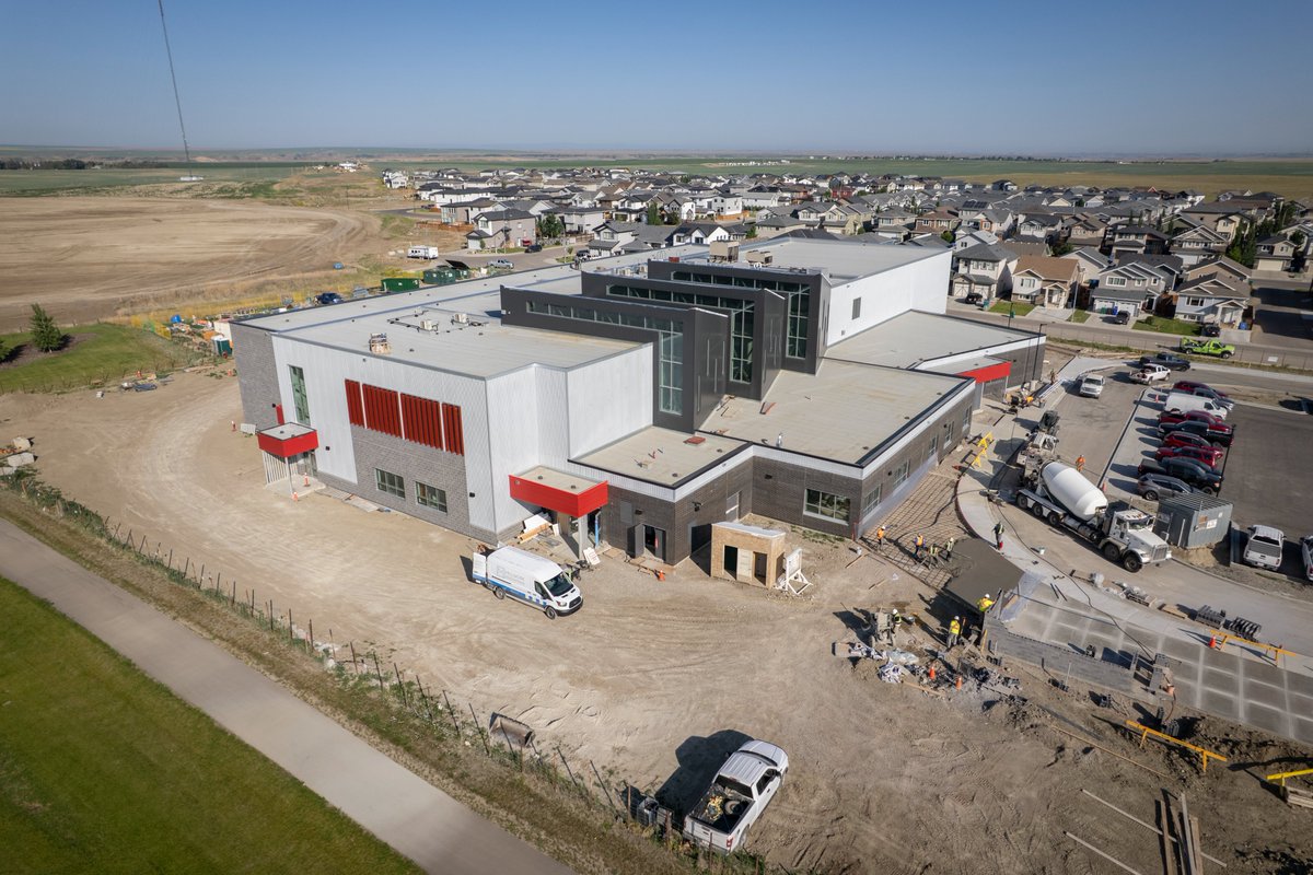 Work on West Coulee Station Elementary School continues! Visit the <a href="/LethSchDivision/">LethbridgeSchoolDivision</a> Community Engagement website to see the most up-to-date photos: …hsdcommunityengagement.schoolsites.ca/2024-2025-comm…