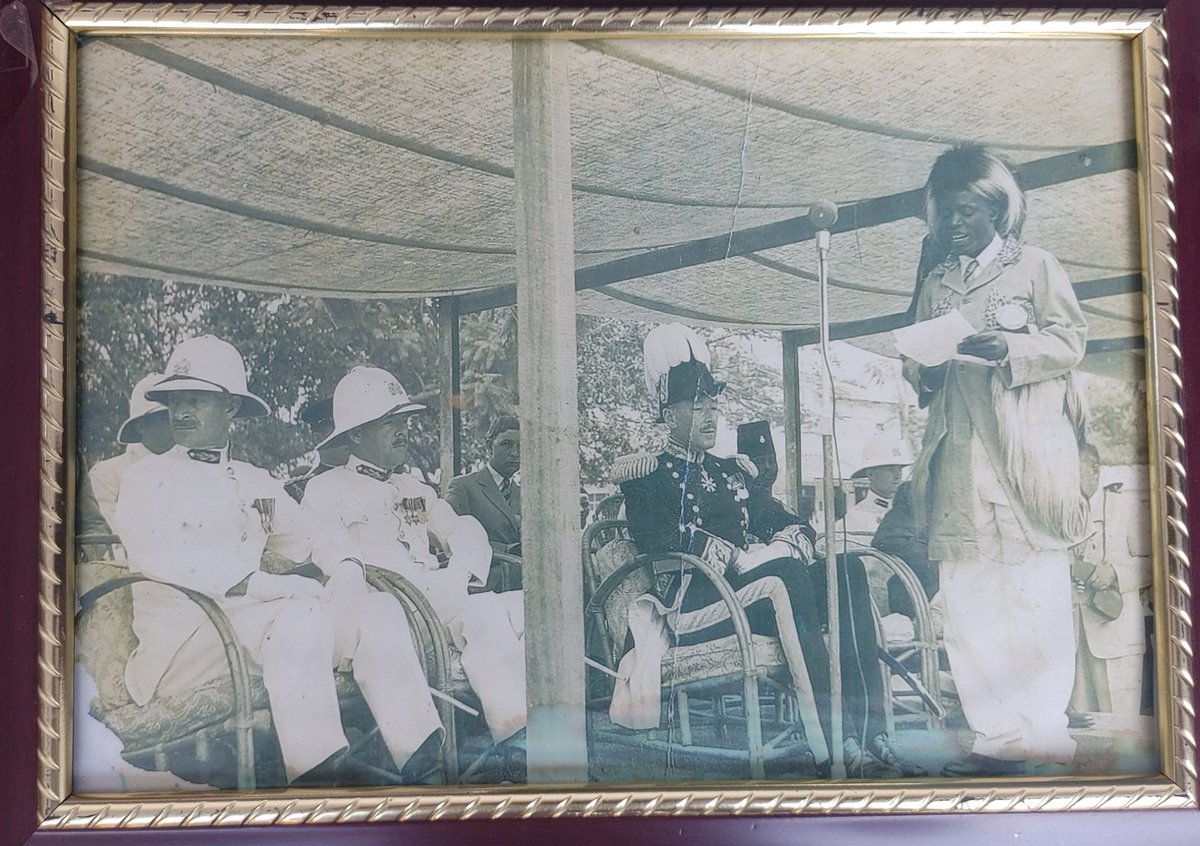 Young Chief Louis Ngwira of WaVidunda in front of the last governor of Tanganyika Richard Tarnbull.Wavidunda is a small tribe dwell on Uvidunda Mountains they are the origin tribe of Mikumi where Chizua Waterfalls found #chizuawaterfalls #chiefNgwira #wavidunda #vidunda #mikumi