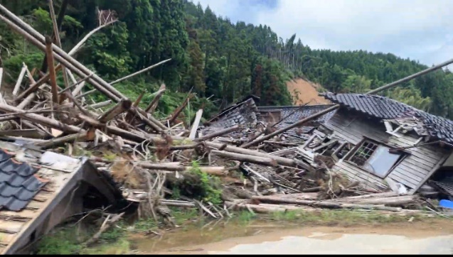 ／
#鈴江奈々 アナ
被災地支援援活動「よみひと知らず」で輪島市町野町を訪問！
＼

地震、水害の爪痕は今も深く残り、多くの方が自宅の再建で悩む中、
少しでも笑顔になれる時間を…
と活動してきました。

アナウンサーの発声練習や能登クイズで盛り上がりました！

▼詳細はこちら