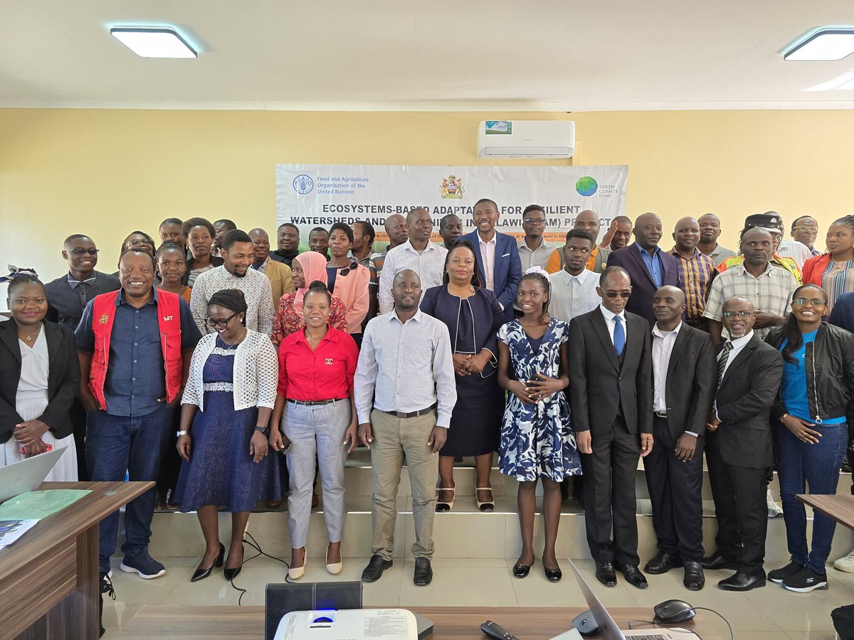FAOMalawi's tweet photo. .@FAOMalawi & @MalawiGovt is orienting District Executive Committees in the 11 @theGCF funded #EbAM Project implementing districts to ensure effective collaboration & alignment with the districts' priorities.
Today, the team had an insightful engagement with Nkhatabay District🇲🇼 https://t.co/NnUrwmhavN