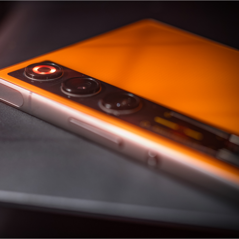 redmagicgaming's tweet photo. Pre-orders are live for the #REDMAGIC10Air Flare!
Grab the flashiest colorway yet before it’s gone. ⚡