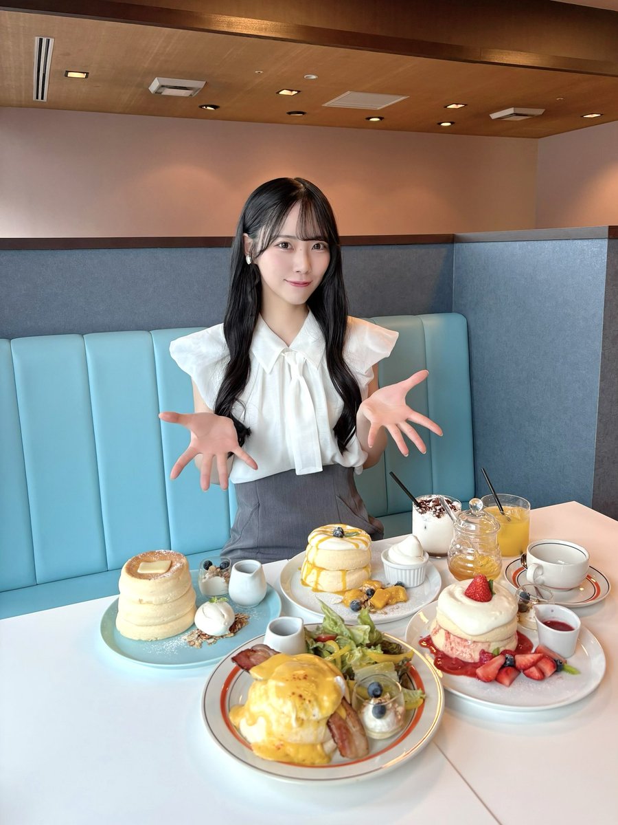 yoshida__sara_'s tweet photo. ☕️ 嬉しいお知らせ ☕️
この度カフェソウ広島駅前さんとの
企画がスタートしました✨
ふわふわパンケーキのカフェ🥞
甘いのからごはん系まで沢山あります!
なんと私の投稿を見てきたって
言うとプレゼントもあります〜!
広島駅から近いので公演前などに是非!!
#広島カフェ #STU48 https://t.co/zGyl5bWm1T