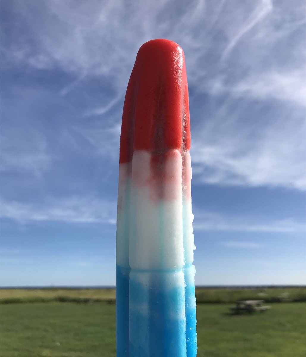 ruhlnyc's tweet image. Good Monday Morning -

#GoodMorning #Monday #BombPop #HappySummer

ruhl.nyc