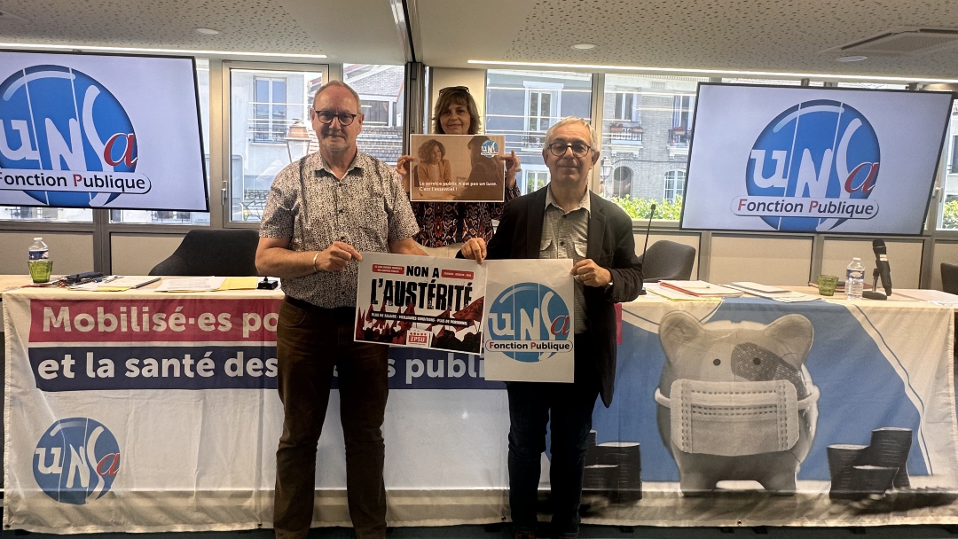 📢 Le Secrétaire Général et les Secrétaires Nationaux de l’UNSA FP mobilisés ! #journéefonctionpublique.
Les agents de la fonction publique méritent :
 💶 Une augmentation des rémunérations
 🤝 De meilleures conditions de travail
 👥 Le renforcement des services publics
#JIFP2025