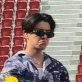 มานั่งไล่ดูรูปตอนซาวเช้ค ละเจอรุปนี้ หนิ น้องเจคงอนแดดประเทศไทย 555555555555555555555555555555555