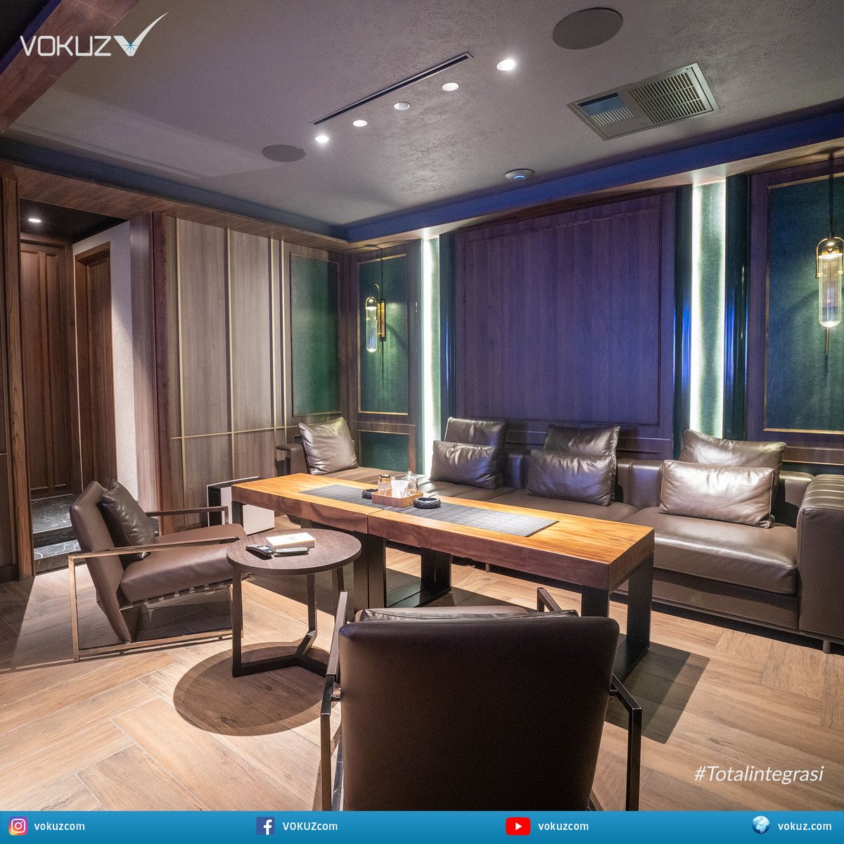 VOKUZcom's tweet photo. Dalam sebuah ruangan VIP, keadaan akustik dapat menentukan kualitas suara pada acara yang dilakukan. Dengan mendesain akustik pada ruangan, gema padda ruangan dapat di arahkan dan dikendalikan sehingga suara memiliki kualitas optimal
#desainakustik #interiordesign #acousticdesign https://t.co/JHeidWzQGG