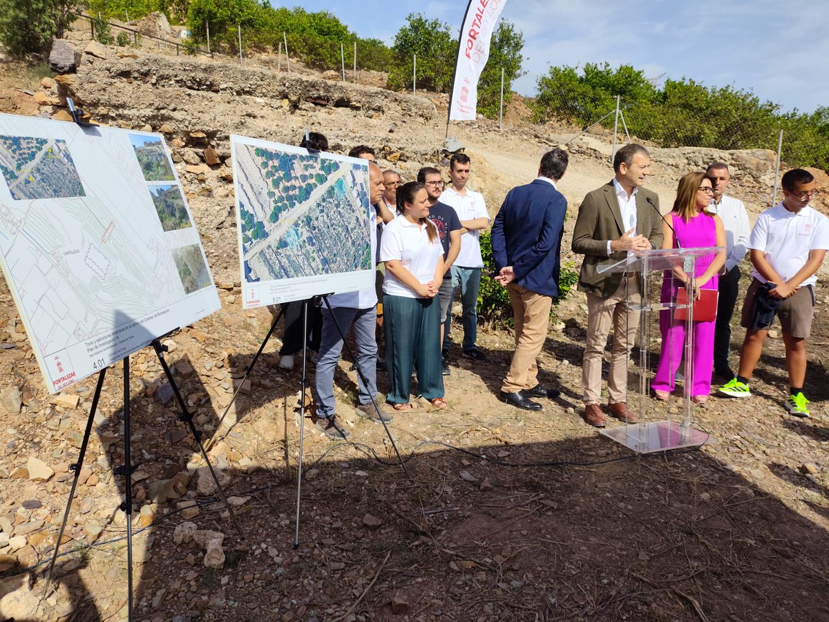 📰 El <a href="/AytoMurcia/">Ayuntamiento de Murcia</a> ha anunciado una nueva campaña de excavación arqueológica en Monteagudo, con un programa de voluntariado para estudiantes y apasionados del patrimonio.

Una gran oportunidad de participar en la recuperación del palacio del Rey Lobo 🏺

🔗 voluntariado.um.es