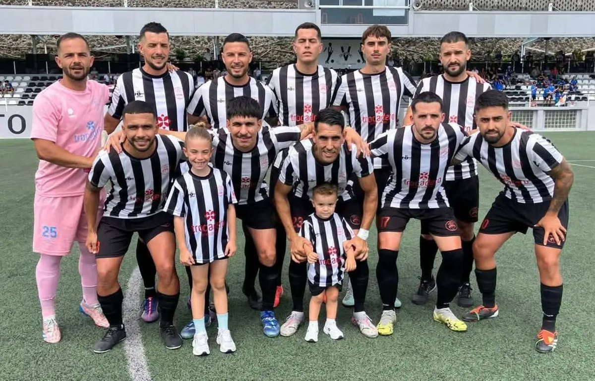 ⚽️👏 𝑬𝒍 𝑽𝒊𝒄𝒕𝒐𝒓𝒊𝒂 𝒅𝒆 𝑻𝒂𝒛𝒂𝒄𝒐𝒓𝒕𝒆 𝒂𝒔𝒄𝒊𝒆𝒏𝒅𝒆 𝒂 𝒍𝒂 𝑹𝒆𝒈𝒊𝒐𝒏𝒂𝒍 𝑷𝒓𝒆𝒇𝒆𝒓𝒆𝒏𝒕𝒆

🆙 El cuadro palmero superó en la tanda de penaltis a la <a href="/UDIcodense/">U.D. Icodense</a> y se une a #CDSanAndrés y #CDCharcodelPino como nuevos equipos de la competición provincial de