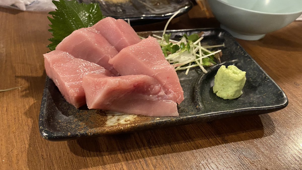 誕生日パーティー😂
今年はいろんな方に祝って貰ってありがたい😂
とりあえずあと4件行こう笑