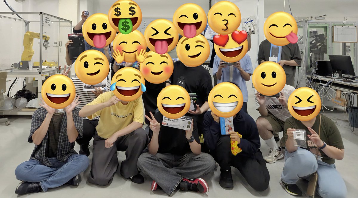 du_roboken's tweet photo. 新入生歓迎会が開催しました！
新入生の皆さん、これからよろしくお願いします！
新入部員は現在も大歓迎ですので、是非部室まで見学にお越しください！
DMで質問も受け付けております
#大同大学　#ロボ研　#春から大同 https://t.co/GGq5zYDNE5