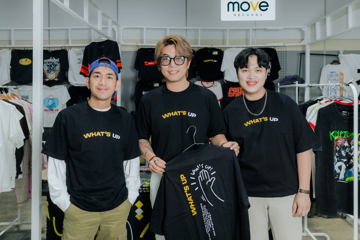MuzikMove's tweet photo. เก็บตกภาพบรรยากาศ #CATTSHIRT 👕

ยกทัพชาว Move Records มาอุ่นหนาฝาคั่ง
ทั้งรุ่นพี่สุดเก๋าและน้อง ๆ สุดจี๊ด 💥

#MuzikMove
#MoveRecords #ETCband
#INDIGO #whatsupband 
#KRYPTONYTE #CATTSHIRT2025 https://t.co/Lqp2ZGNbmJ