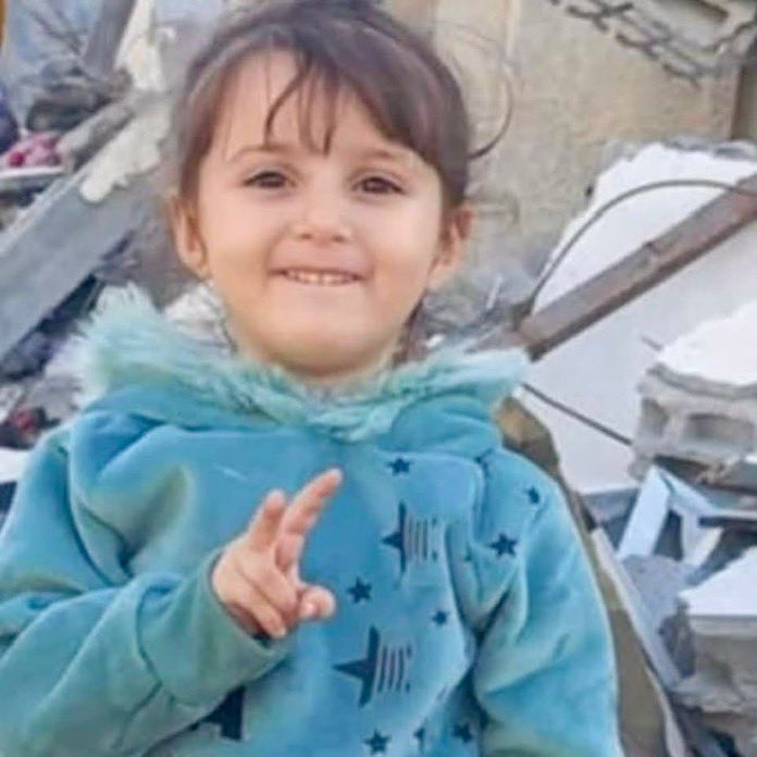 ريم .. استهدفها الإحتلال لترتقي شهيدة رفقة والدها ووالدتها 💔