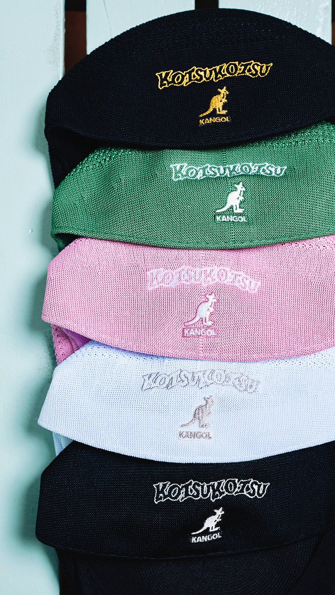 shuto_info_'s tweet image. KANGOL x 柊人
ラッパー/シンガーの柊人初となるブランドとのタイアップ。
6月27日(金)より新設される柊人 OFFICIAL ONLINE STORE (shutomerch.base.shop)にて先行発売、　
KANGOL ONLINE STORE (kangol.jp/shop/default.a…)、Kangol Headwear旗艦店では7月4日(金)
より発売スタートです。