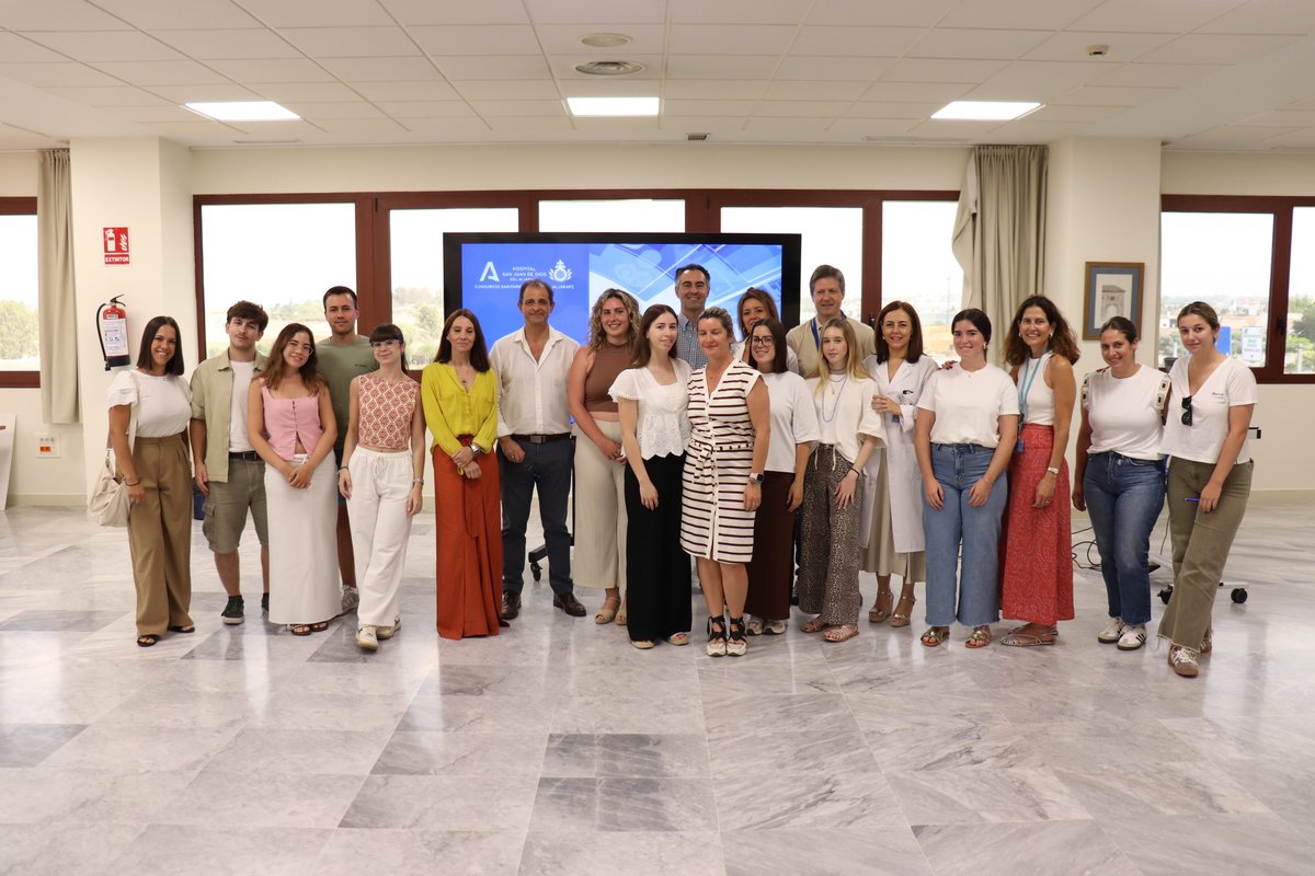 HSJD_Aljarafe's tweet photo. 👩⚕️🧑⚕️Hoy hemos dado la bienvenida a 14 nuevos profesionales que se suman al @HSJD_Aljarafe, hemos conocido sus historias y compartido los valores que nos inspiran:
🫴 #Hospitalidad
✅#Calidad
🫶#Respeto
💙#Responsabilidad
💭 #Espiritualidad
#SomosSJD #SanJuandeDios #HSJDA https://t.co/1aJtgqVH2W