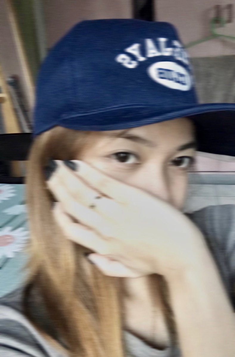 평엔⁷🍒 ༘♡ tweet media