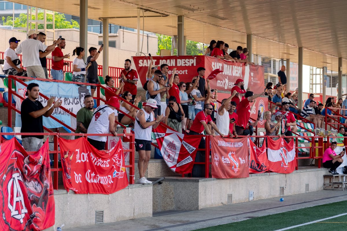 Peña Independiente FC (Los Diablos de Catalunya) tweet media