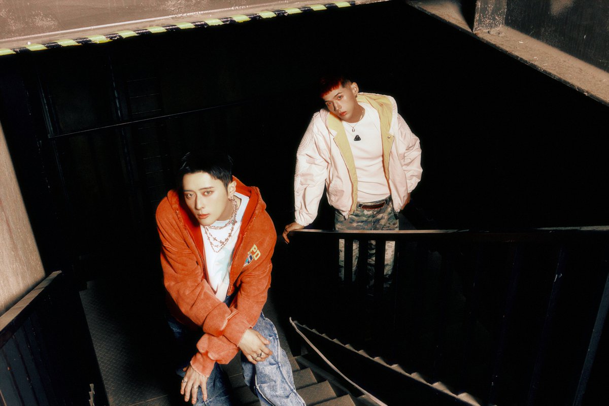 KARD 8th Mini Album [DRIFT]

Concept Photo #2 - BM &amp; J.seph

2025. 07. 02 6PM (KST)

Pre-Save 🔗 lnkfi.re/KARD_DRIFT

#KARD #카드
#BM #비엠 #JSEPH #제이셉
#DRIFT #Touch