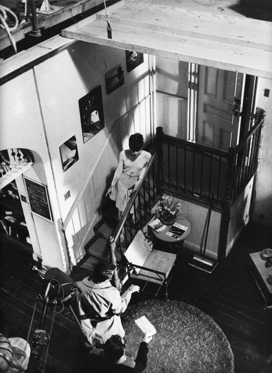 goldenagefilm's tweet photo. Some great #BTS photos from Audrey Hepburn’s classic 1967 Horror film, Wait Until Dark, which was her only venture into the horror genre. Co-starring Alan Arkin, Richard Crenna, Jack Weston and Efrem Zimbalist Jr. and directed by Terence Young. https://t.co/qzy3FHRzou