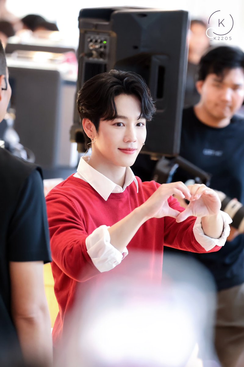 W ━ ❄️ ft. วอร์เดอมอร์ tweet media