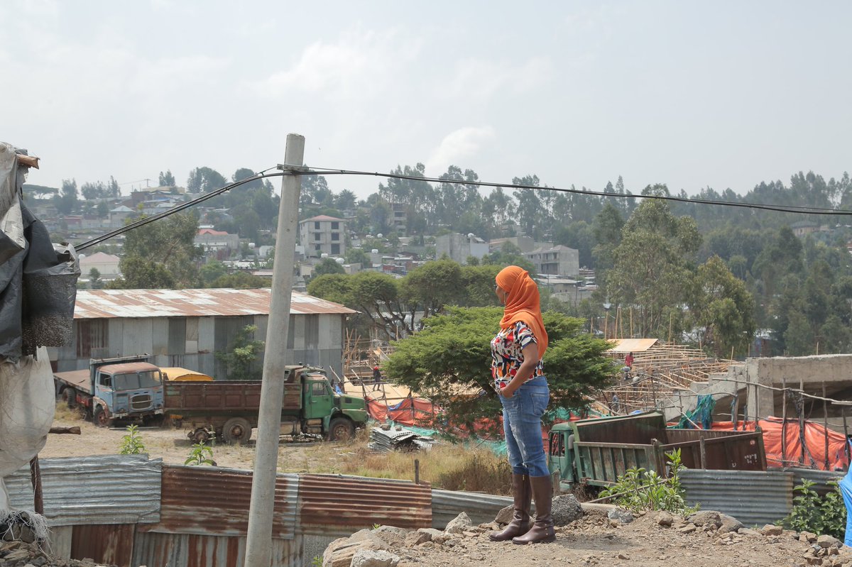 lensamekonnen's tweet image. “The world is rich in resources, yet we have cultivated a mentality of scarcity—one that prioritizes material accumulation over holistic well-being.”

#ReflectiveThoughts #MakeItImpossible #WeeklyReflection #LMT 

lensamekonnen.com/redefining-suc…