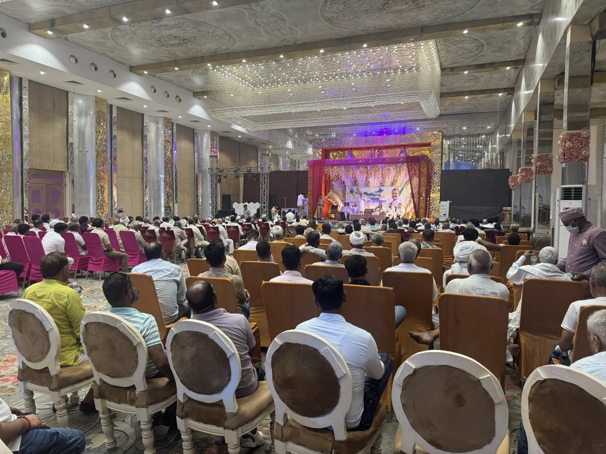 Raghubir Singh Tewatia (@raghubiramla) on Twitter photo рд╣рд░рд┐рдпрд╛рдгрд╛ рдореЗрдВ рдЬрд▓реНрдж рд╣реА рдордЬрдмреВрдд рд╕рдВрдЧрдарди рдЦрдбрд╛ рдХрд░реЗрдЧреА рдХрд╛рдВрдЧреНрд░реЗрд╕: рдордгрд┐рдХрдо рдЯреИрдЧреЛрд░
рдПрдЖрдИрд╕реАрд╕реА рдСрдмреНрд░реНрдЬрд╡рд░ рд╕рд╛рдВрд╕рдж рдордгрд┐рдХрдо рдиреЗ рдкреГрдерд▓рд╛ рдХреНрд╖реЗрддреНрд░ рдореЗрдВ рдЯрдЯреЛрд▓реА рдХрд╛рдВрдЧреНрд░реЗрд╕рд┐рдпреЛрдВ рдХреА рдирдмреНрдЬ
рдЧрджрдкреБрд░реА рдореЗрдВ рдкреГрдерд▓рд╛ рд╡рд┐рдзрд╛рдирд╕рднрд╛ рдХреНрд╖реЗрддреНрд░ рдХреА рд░рд╛рдпрд╢реБрдорд╛рд░реА рдмреИрдардХ рдХреЛ рд╕рдВрдмреЛрдзрд┐рдд рдХрд░рддреЗ рдПрдЖрдИрд╕реАрд╕реА рдСрдмреНрд░реНрдЬрд╡рд░ рдордгрд┐рдХрдо рдЯреИрдЧреЛрд░, рд╡рд┐рдзрд╛рдпрдХ рд░рдШреБрдмреАрд░ рддреЗрд╡рддрд┐рдпрд╛ред рд╣рд░рд┐рдпрд╛рдгрд╛ рдореЗрдВ рдЬрд▓реНрдж рд╣реА рдордЬрдмреВрдд рд╕рдВрдЧрдарди рдЦрдбрд╛ рдХрд░реЗрдЧреА рдХрд╛рдВрдЧреНрд░реЗрд╕: рдордгрд┐рдХрдо рдЯреИрдЧреЛрд░
рдПрдЖрдИрд╕реАрд╕реА рдСрдмреНрд░реНрдЬрд╡рд░ рд╕рд╛рдВрд╕рдж рдордгрд┐рдХрдо рдиреЗ рдкреГрдерд▓рд╛ рдХреНрд╖реЗрддреНрд░ рдореЗрдВ рдЯрдЯреЛрд▓реА рдХрд╛рдВрдЧреНрд░реЗрд╕рд┐рдпреЛрдВ рдХреА рдирдмреНрдЬ
рдЧрджрдкреБрд░реА рдореЗрдВ рдкреГрдерд▓рд╛ рд╡рд┐рдзрд╛рдирд╕рднрд╛ рдХреНрд╖реЗрддреНрд░ рдХреА рд░рд╛рдпрд╢реБрдорд╛рд░реА рдмреИрдардХ рдХреЛ рд╕рдВрдмреЛрдзрд┐рдд рдХрд░рддреЗ рдПрдЖрдИрд╕реАрд╕реА рдСрдмреНрд░реНрдЬрд╡рд░ рдордгрд┐рдХрдо рдЯреИрдЧреЛрд░, рд╡рд┐рдзрд╛рдпрдХ рд░рдШреБрдмреАрд░ рддреЗрд╡рддрд┐рдпрд╛ред