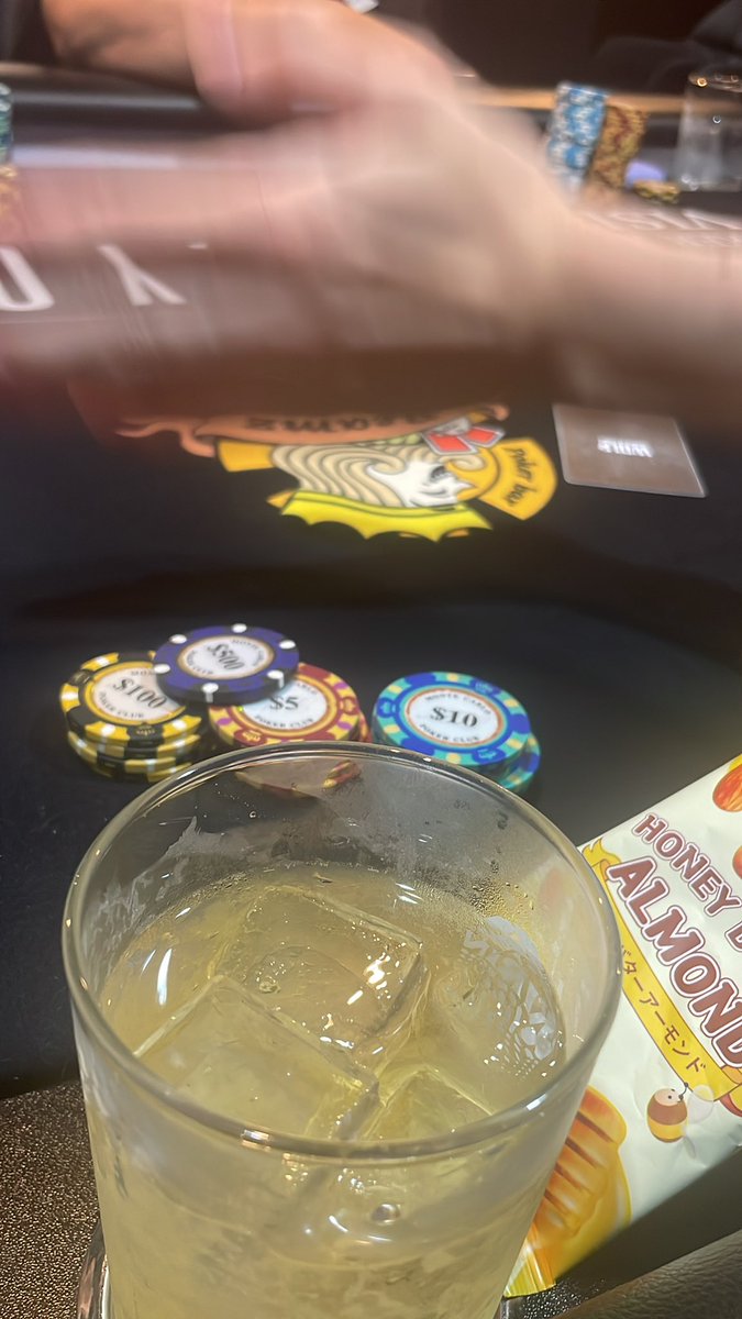 今日もポーカー♠️
勝ちます🏆