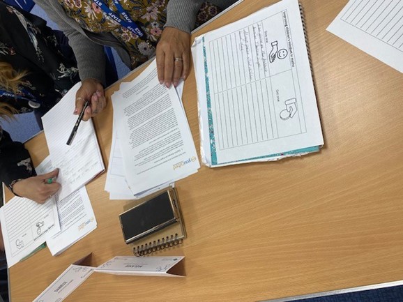 A look back at our DL Workgroup!

Participants carried out a Give One-Get One activity after reading a Jo Boaler article on Positive Mindsets in Maths.

#makingmathsmatter #mathshub