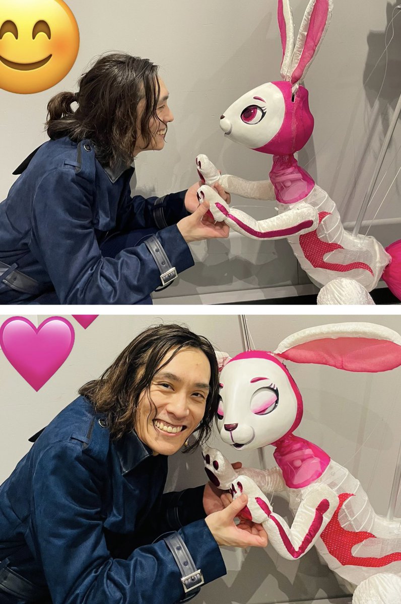 misato_matsumo's tweet image. 連日暑い中ご来場頂きありがとうございます😊

星光一役の平間壮一さんと💕

毎日、激しい殺陣があるのに、疲れを感じさせないそうちゃんの笑顔に、いつも癒されます🐰

ボッコちゃんとのシーンは殆どないのだけど、舞台裏ではいつも可愛がってくれています🐇

#W3
#ワンダースリー
#ひとみ座
#人形劇