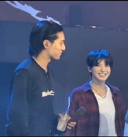 เด้นมันหล่อใช่ไหมลูก