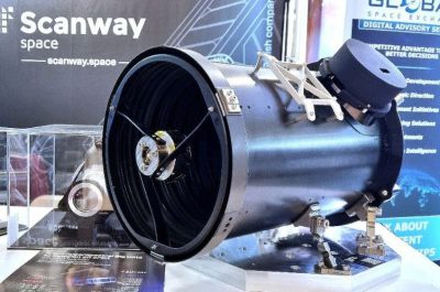Chris_Kurdyla's tweet photo. 🇵🇱 🛰️  Populacja polskich teleskopów na orbicie mocno się zwiększy 😉

Aż chce się podawać dalej. @Scanway_SA z kolejnym dużym kontraktem na teleskopy satelitarne. 9 mln euro od nieujawnionego klienta z południowej Azji to solidny finansowy kopniak dla rozwoju firmy.

1/6 https://t.co/0wGOUr47c0