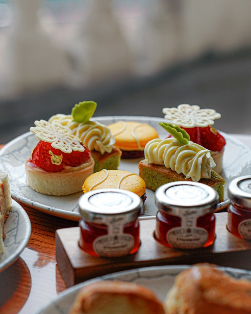 TheRAFClub's tweet image. Wimbledon Afternoon Tea 🎾
Join us for a winning serve of summer indulgence with our Wimbledon-themed Afternoon Tea, launching on 26th June.