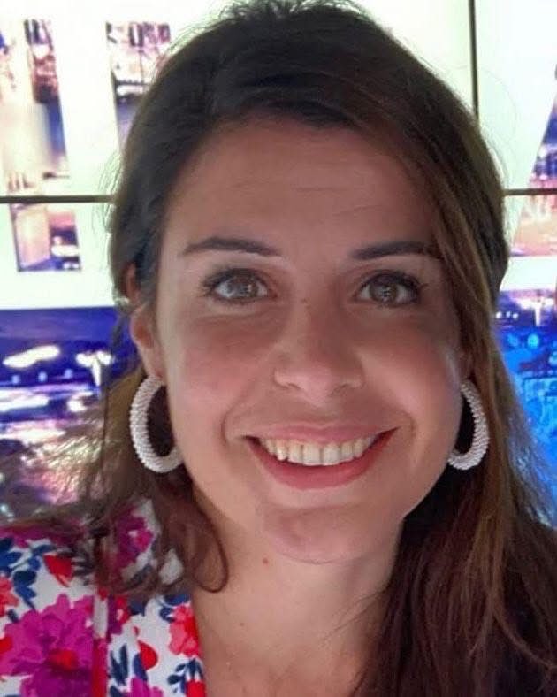 Un grand hommage à Charlotte pour son anniversaire 39 ans. Merci Charlote d’être aussi professionnelle, nous t’adorons tous. ￼💖