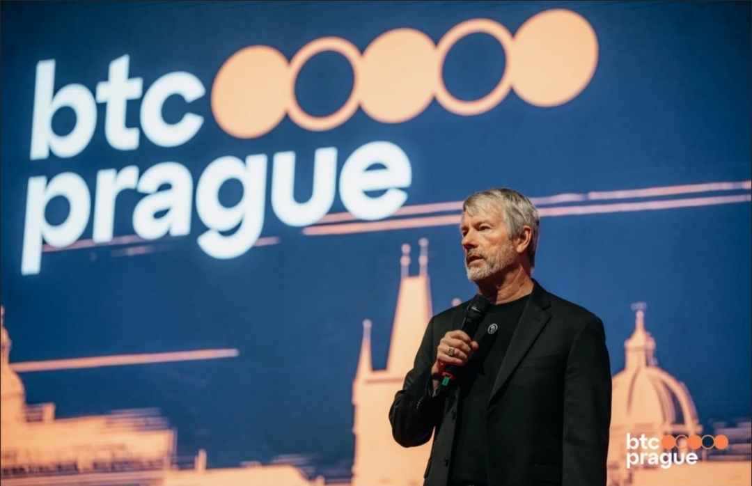 Michael J Saylor on $SWC at BTC Prague 2025

"We have seen an explosion of Bitcoin treasury companies, I didn't think it would go so fast...

I didn't think Smarter Web would go from £4 million to £1 billion in 2 months, let's give them a hand."