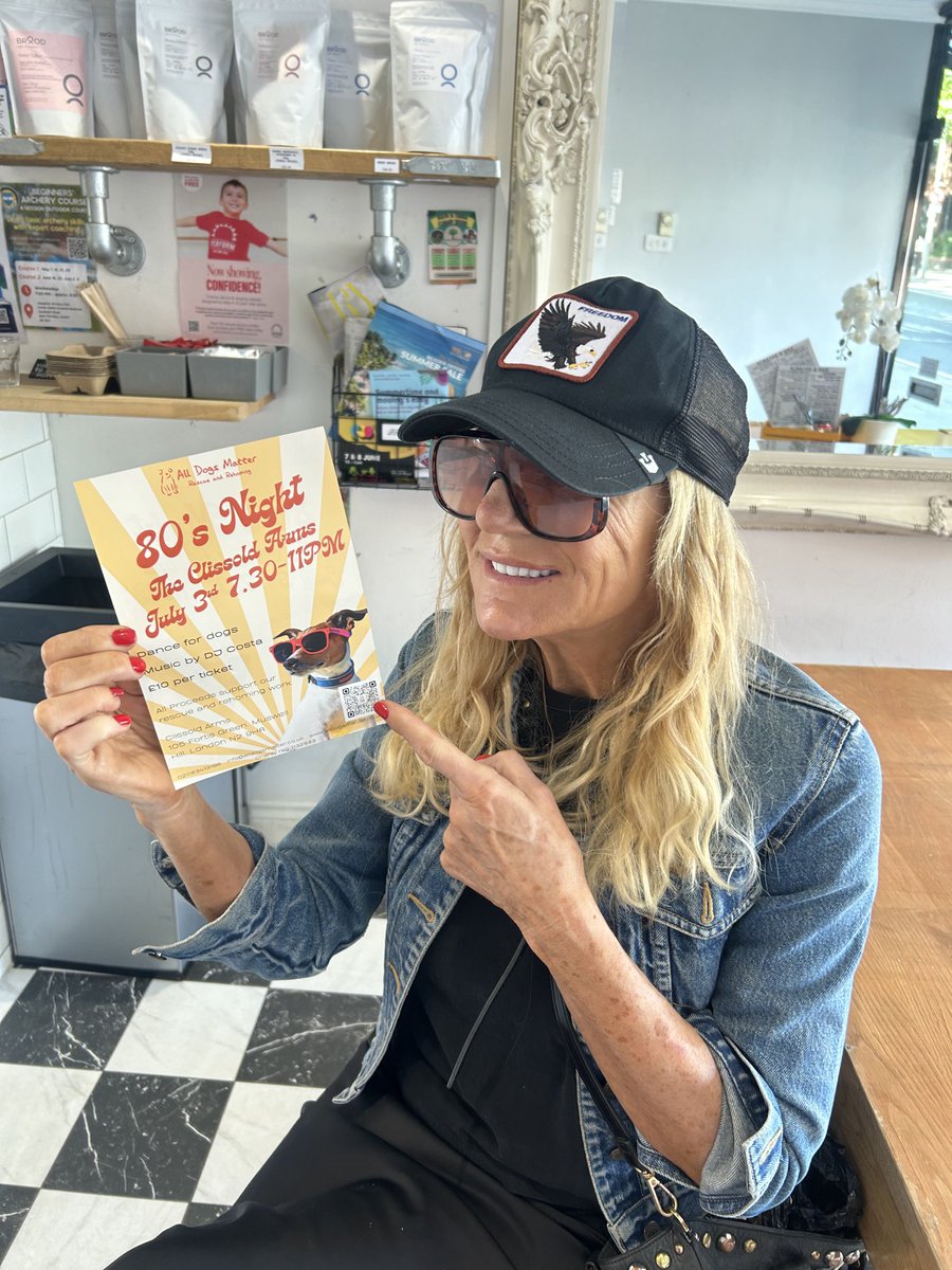 Michelle Collins tweet media