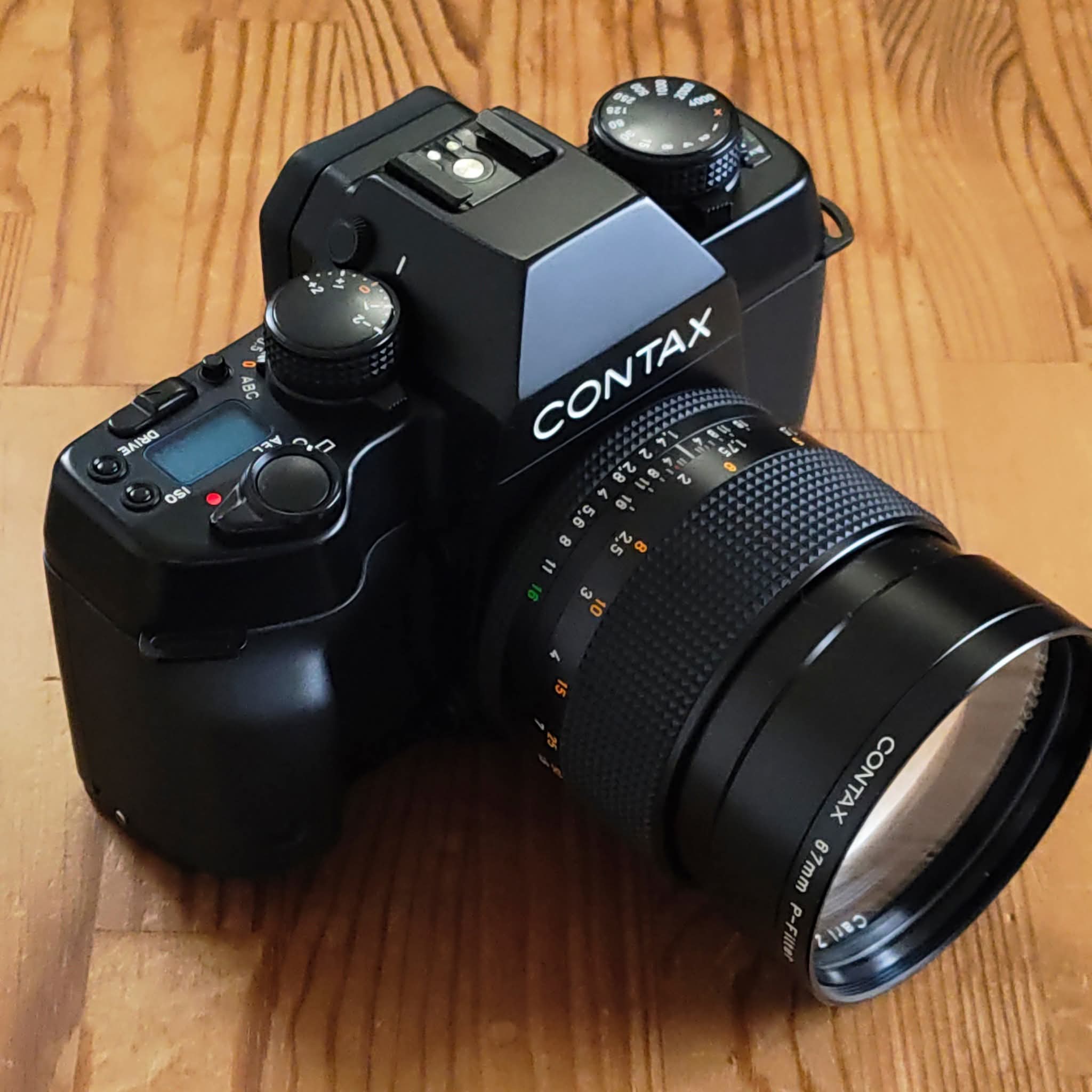 コンタックス　ST 中古カメラ機材の通販専門店 Antiquary（アンティクアリィ）