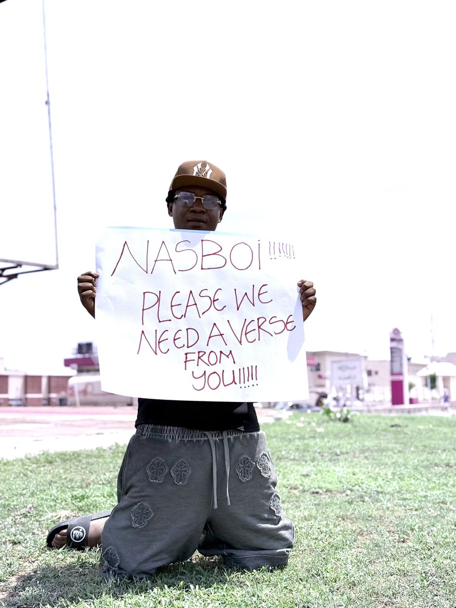 BobbyHeiskilla's tweet photo. “Hello @iamnasboi pls as you dey follow beg verse from Davido, me sef Dey beg you for verse baba this will go a long way for me 🤲🏻🤲🏻” @iamnasboi @DONJAZZY @Mazitundeeednut https://t.co/7mDpvXQuKA