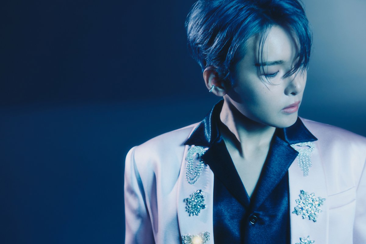 SJofficial's tweet photo. SUPER JUNIOR 슈퍼주니어 'Super Junior25' 
SUPER AWARDS 1

SUPER JUNIOR 슈퍼주니어 The 12th Album 【Super Junior25】 
➫ 2025.07.08 6PM (KST)

💿Pre-order
https://t.co/nkH7nmBaJp

#슈퍼주니어 #SUPERJUNIOR
#려욱 #RYEOWOOK
#SuperJunior25 https://t.co/yde5ZrSP3K