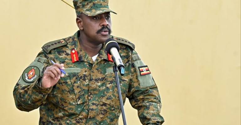 Breaking: CDF Muhoozi Orders Arrests At Mbuya Military Intelligence Headquarters - #ChimpReportsNews
chimpreports.com/breaking-cdf-m…