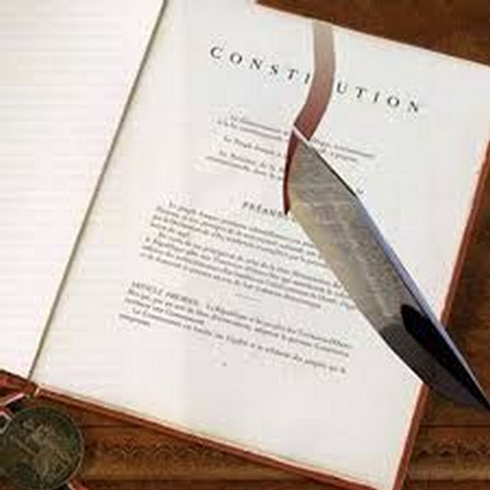 Malijetactu's tweet photo. Mali / Question de droit : Cour suprême, la constitution explique. https://t.co/zXyBq4Xnht #malijet #Mali #Question #droit #Coursuprême #constitution #explique https://t.co/VjcXGZNRCr