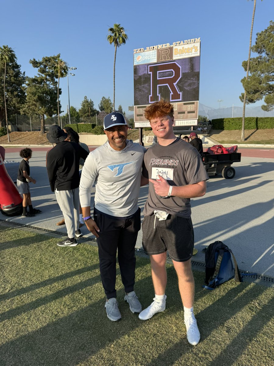 _Zach_Harrison's tweet photo. After great conversations with @Coachrichbrown and @madbacker56 I am excited to announce that I have received my first D1 offer to the University of San Diego! Go Toreros! @USDFootball @arozmus3 @drewcasani @247recruiting @AustenJacobs https://t.co/mNKsy4ZSHk