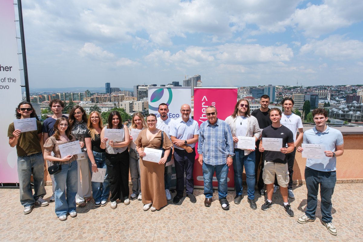 Urime bursistëve të programi "Artificial Intelligence" përfundimi i suksesshëm i programit tre-mujor të trajnimit intenziv, të udhëhequr nga z. Dugagjin Sahatqija.

Ju priftë e mbara!