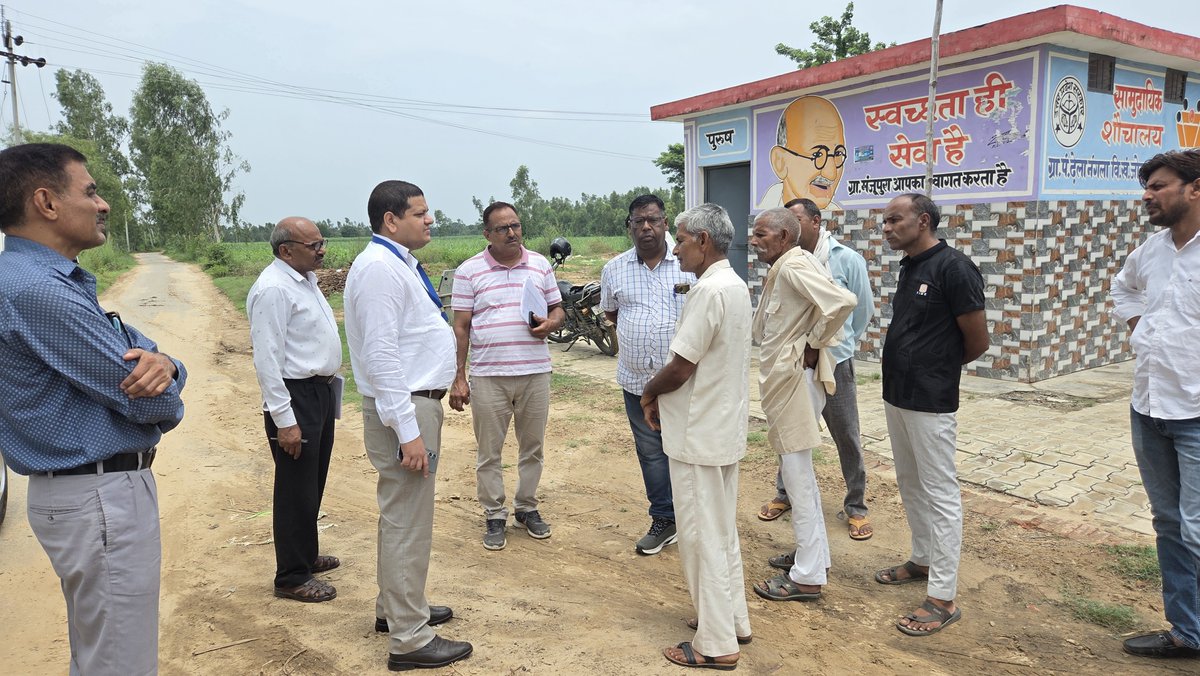 dcoamroha's tweet photo. जनपद अमरोहा में आज दिनांक 23.06.2025 को जिला गन्ना अधिकारी अमरोहा द्वारा गन्ना विकास परिषद अमरोहा/चीनी मिल असमौली के क्षेत्र में गन्ना प्लाटों, विकास कार्यो व सर्वे कार्य का निरीक्षण किया गया।
@UPCane @SamitiJ @dyccmbd https://t.co/GZgDhStTbJ