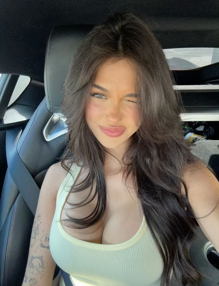 QueenValentina_'s tweet photo. She calls you “baby.”
I call you worthless—and you love it more.

 Findom / Paypig / MoneySlave / DrainWallet / Goddess / SpoiledBrat https://t.co/WXhMXX1Ky8