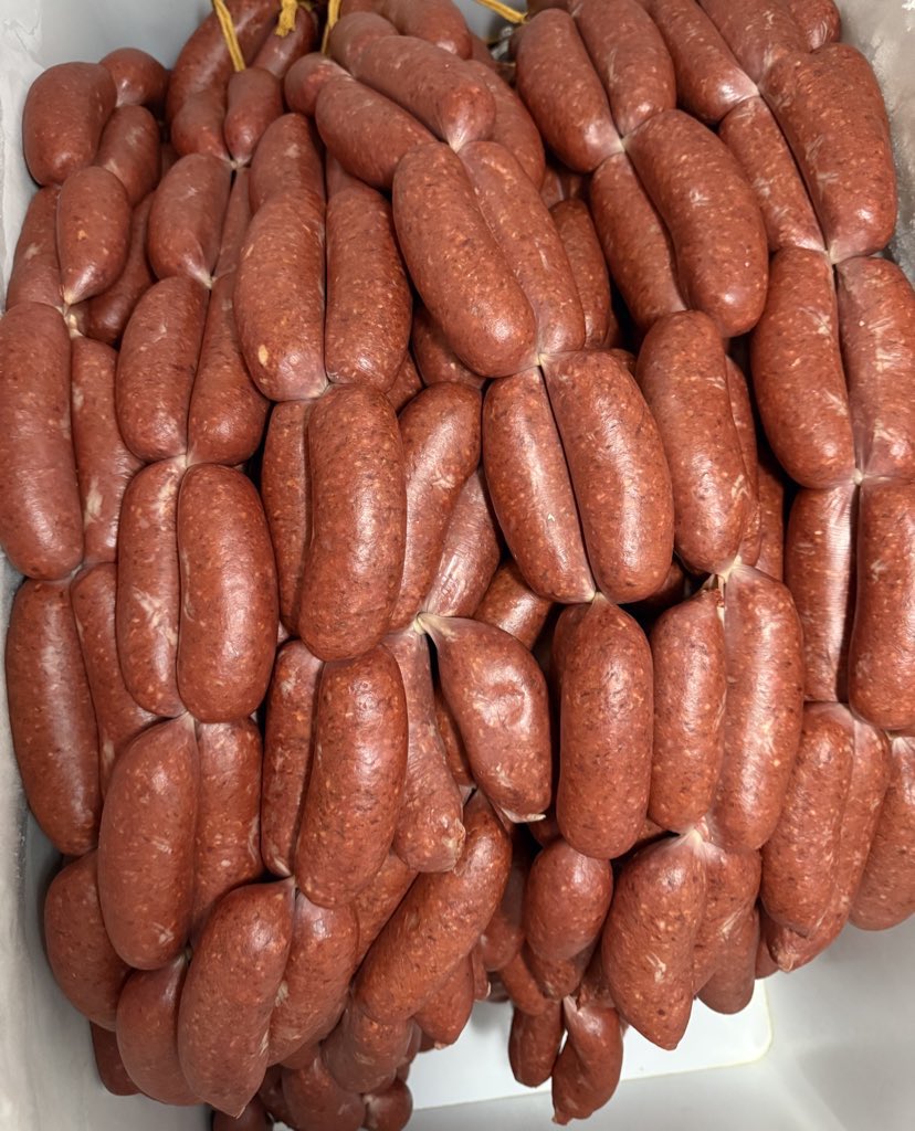 Arkadaşlar başkasına ulaşması için beğenir rt yapar mısınız