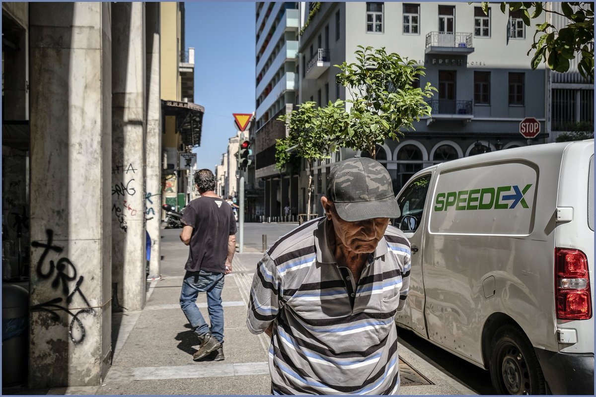 Earlier today: #streetphotography #Athens #fujifilm