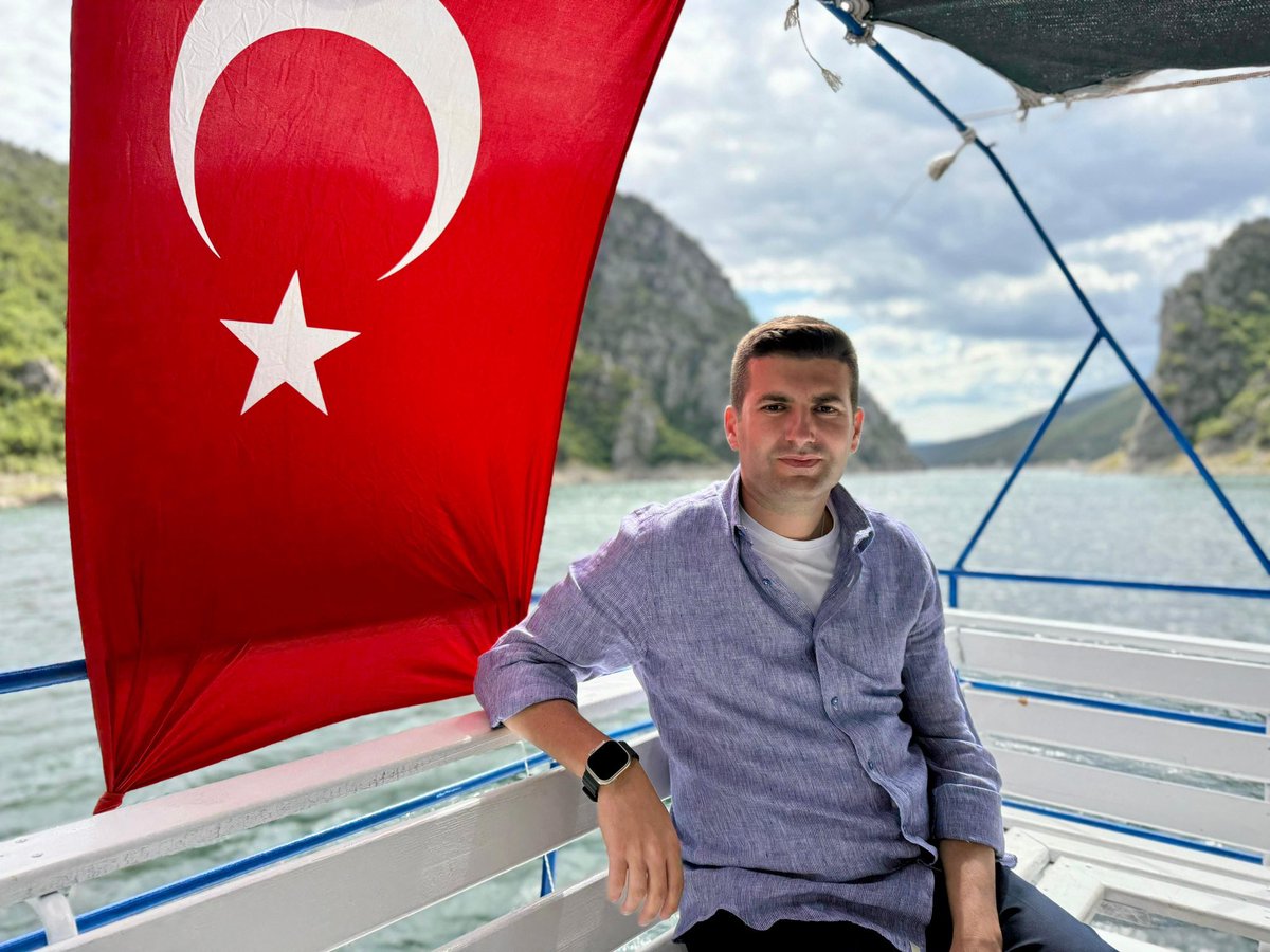 Davamız Türklüğün davası, haklının davası, hakikatin davası, elbet Allah davasıdır.

Yolunuz Yolumuz,
Duruşunuz Duruşumuzdur Sayın Genel Başkanım!