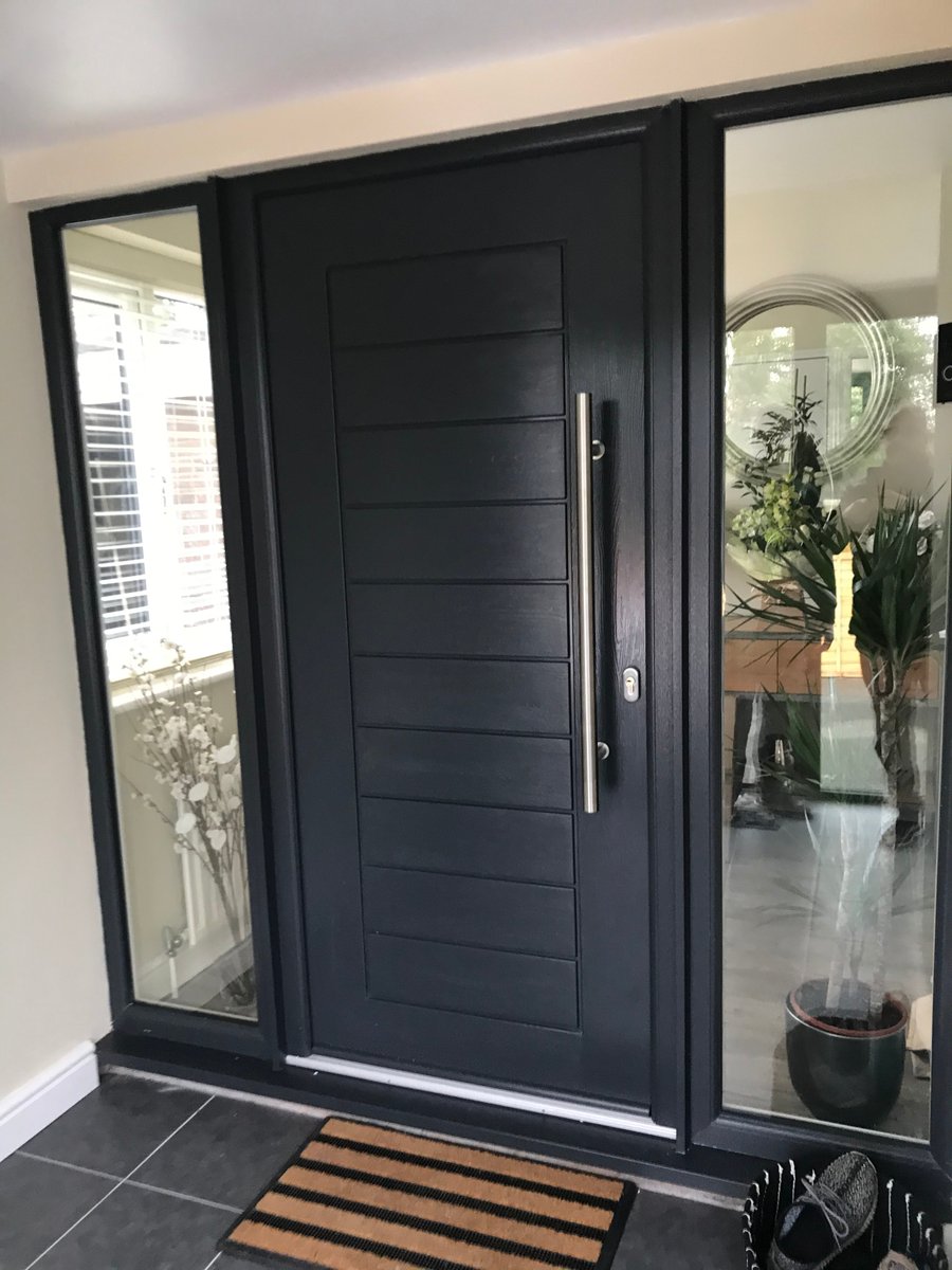 CentralWinStaff's tweet photo. Who said bold can’t be beautiful? 🖤

We’re loving this striking grey entrance door with matching side panels. It's sleek, secure, and seriously stylish.

📍 Serving homes across the West Midlands.

#compositedoor #blackdoor #bolddesign #centralwindows #doorgoals #homeexterior https://t.co/OiyQl5fMdP